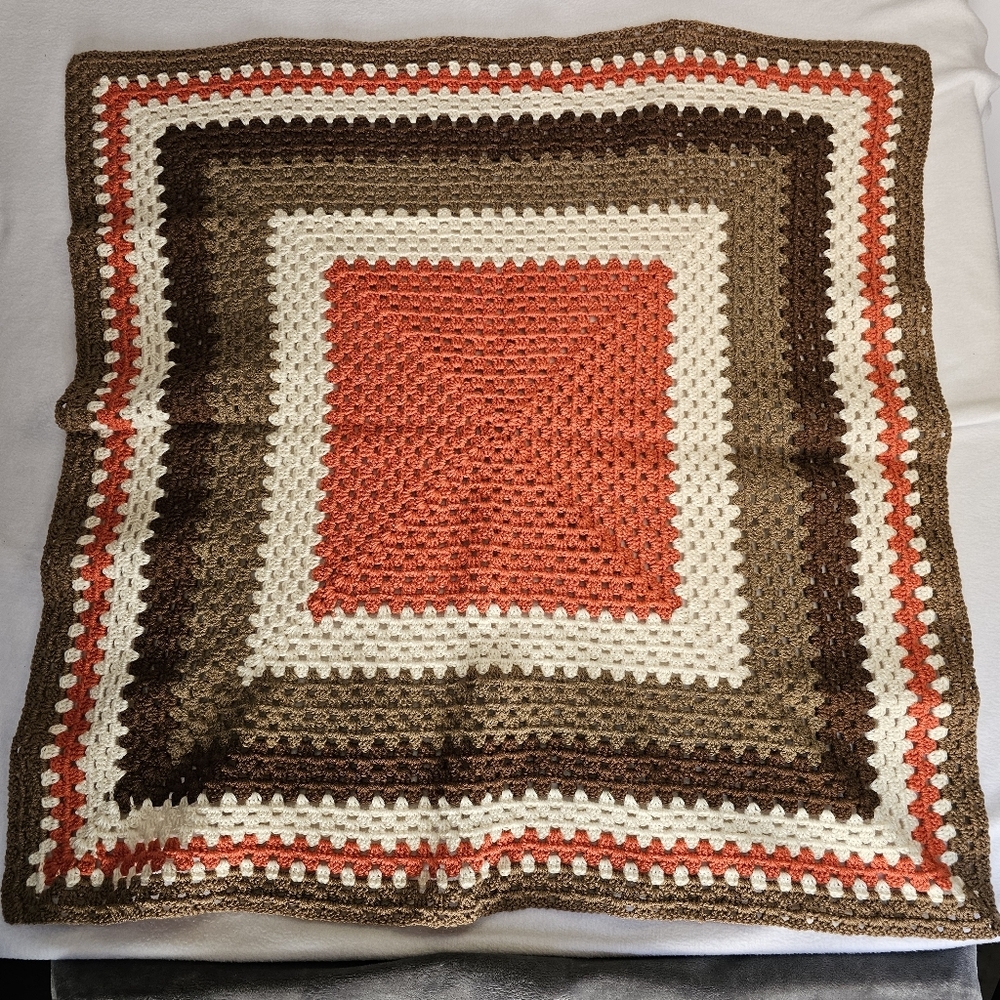 new never used Grandma Square Crochet Throw Blanket hand made about 38x38‎